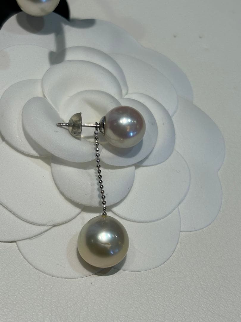 白蝶パールピアス　プラチナ　南洋真珠　南洋真珠ピアス　揺れる２つのパールが豪華♡