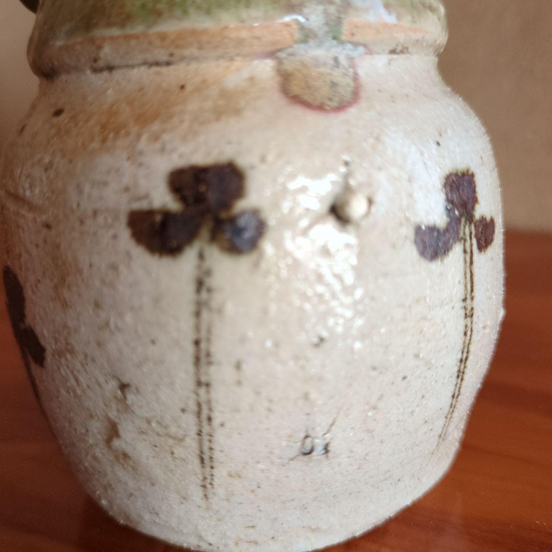 陶器製 人形型 笑顔が特徴　置物　織部焼　織部