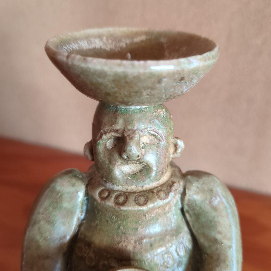 陶器製 人形型 笑顔が特徴　置物　織部焼　織部