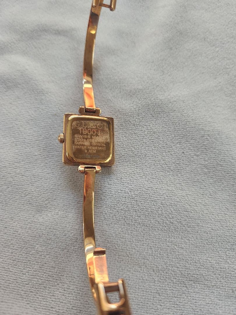 GUCCI 腕時計 1900L
