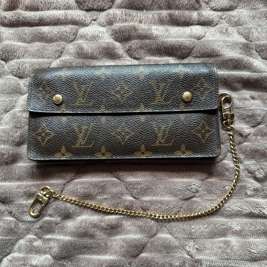 Louis Vuitton モノグラム 長財布 チェーン付き