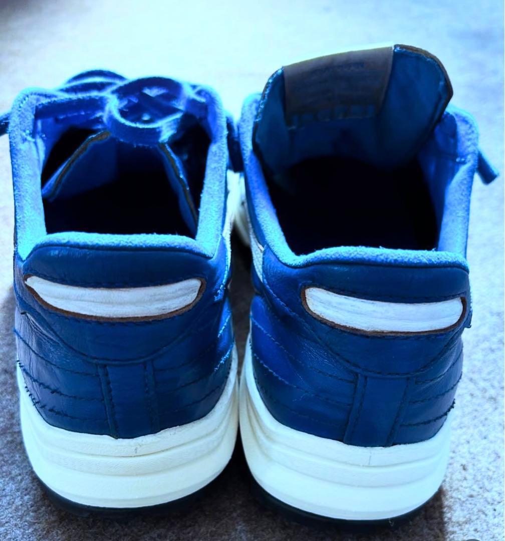 ASICS 2002 街履き仕様