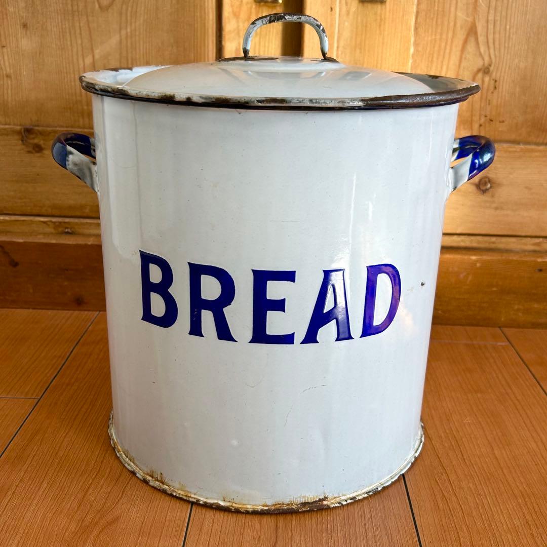 アンティーク ホーロー ブレッド缶 丸型　ホワイト イギリス レア
