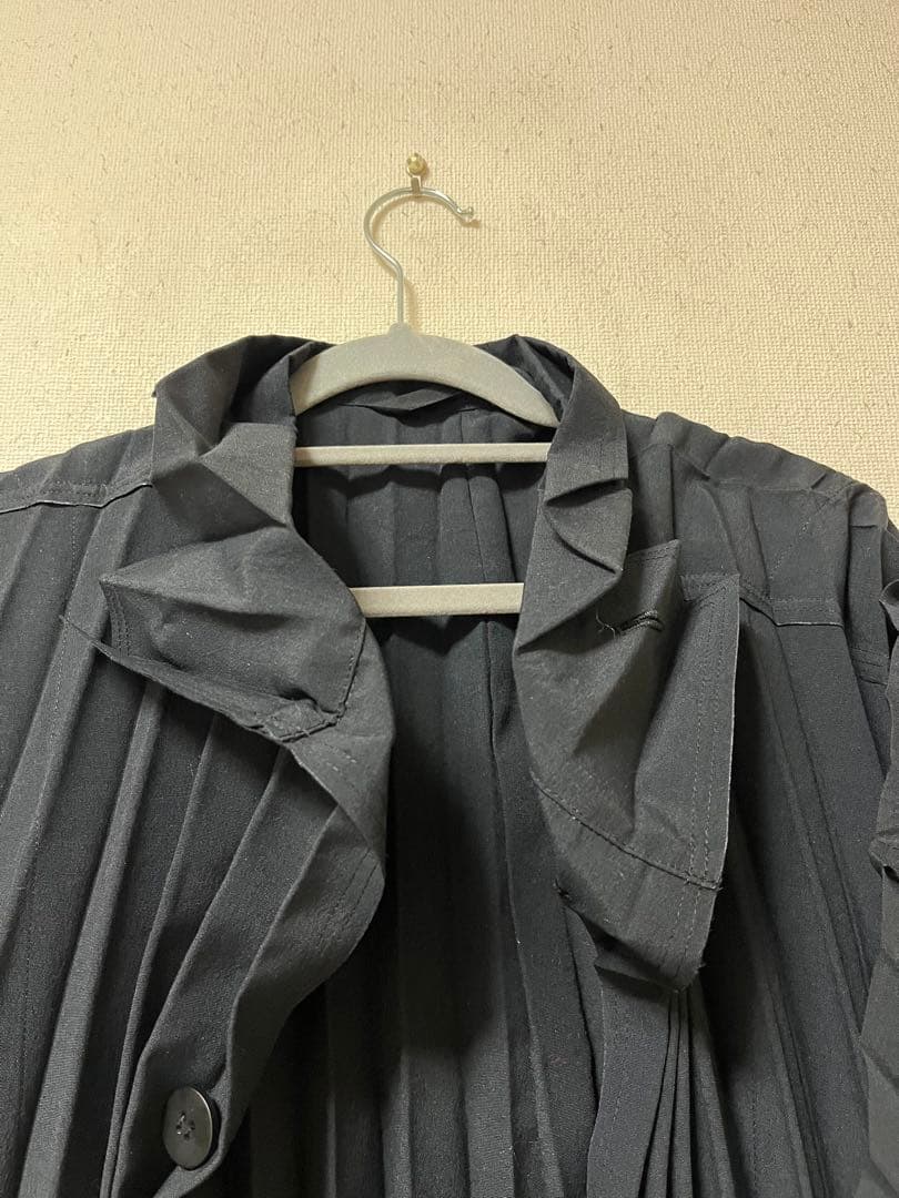 試着のみ✨　HOMME PLISSE ISSEY MIYAKE エッジコート　黒