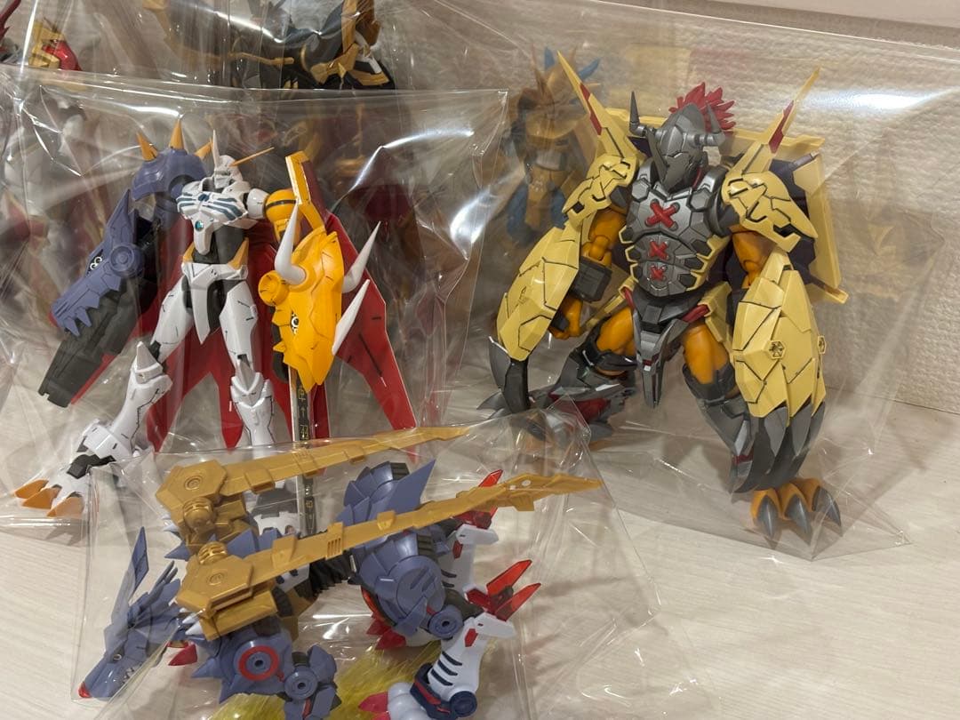 ①ジャンクプラモデル デジモン系・オメガモン ウォーグレイモン デュークモン 他