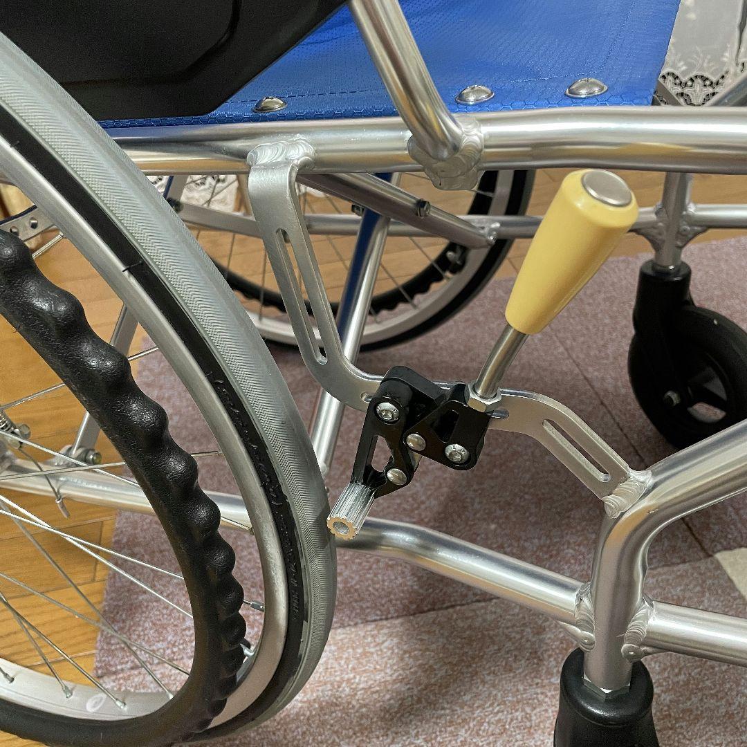 ♿️自走式 車椅子 最軽量10.2kg コンパクトタイプ⭐️ノーパンクタイヤ