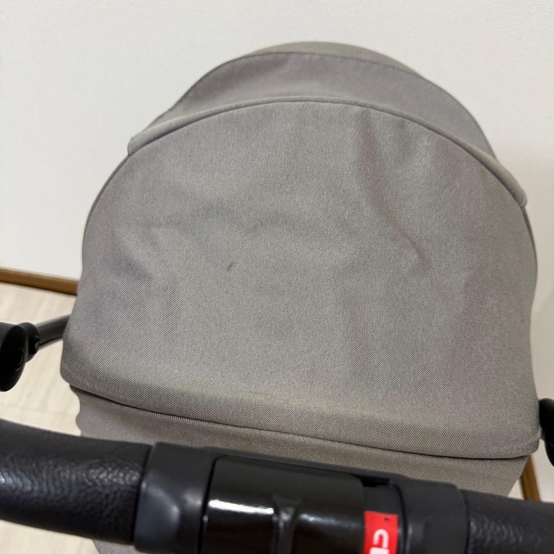 Aprica ラクーナビッテソファークッション　アニマル柄レザー　洗濯済み