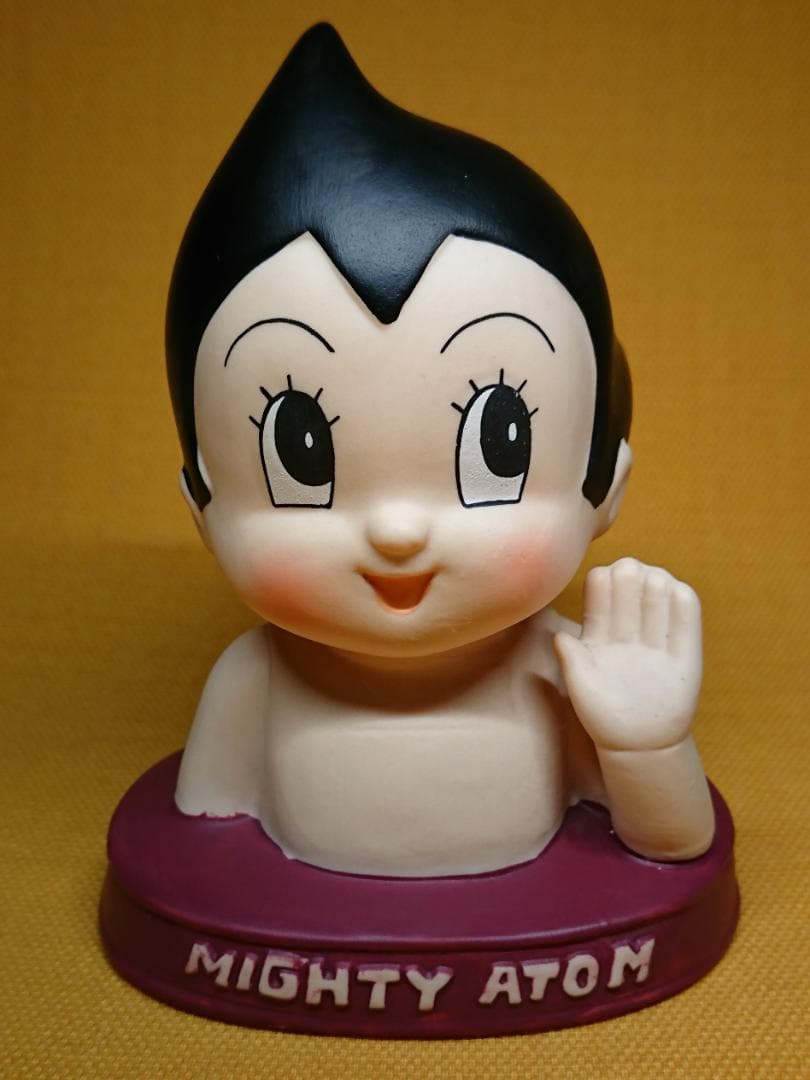【美品】人形　アトム 　陶器　置物　インテリア　工芸品　美術品　A2989