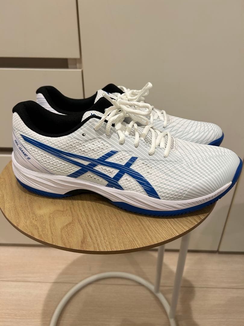 asics テニス　シューズ　28センチ