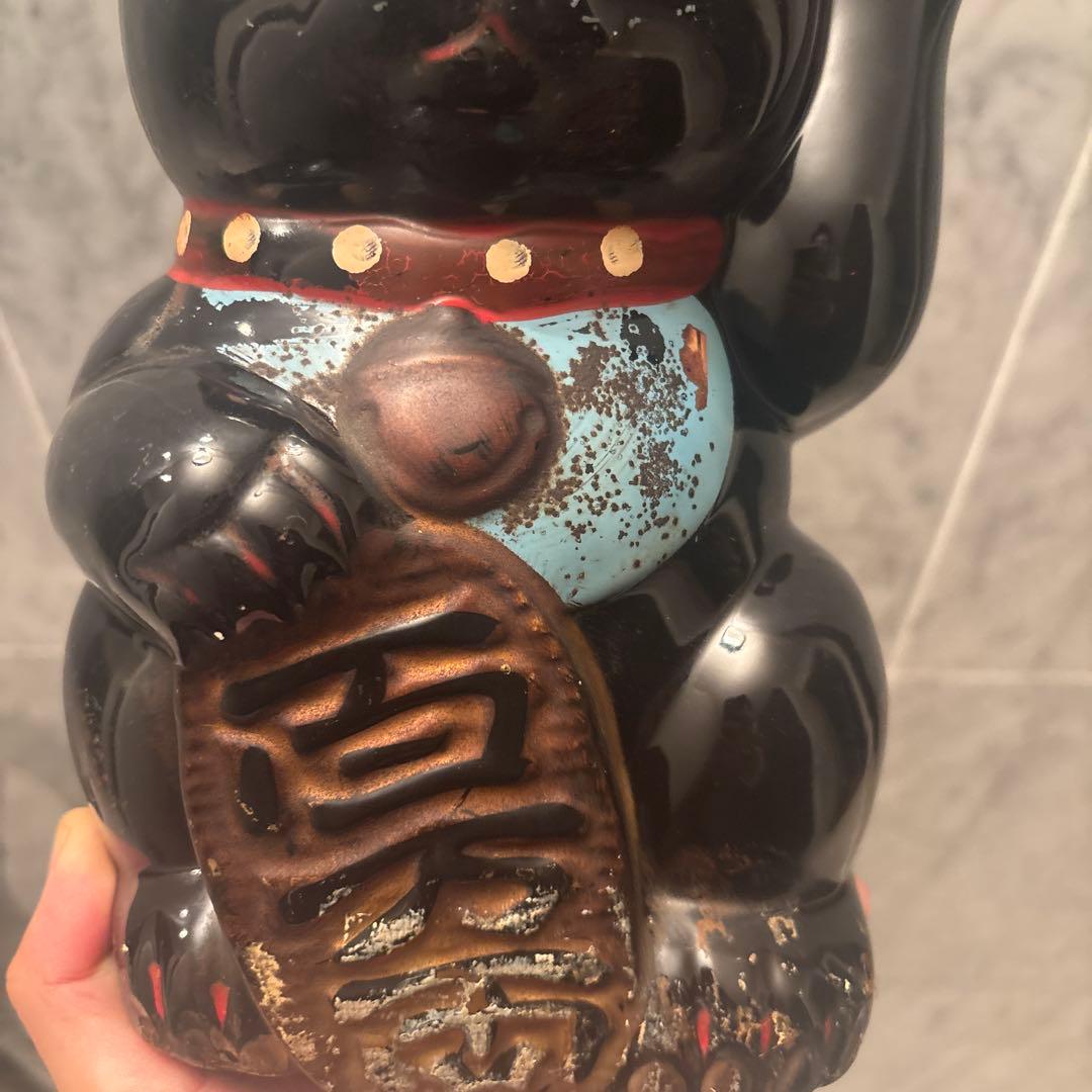 1920-30年代アンティーク妖艶な瞳とまつ毛が美しい陶器の招き猫