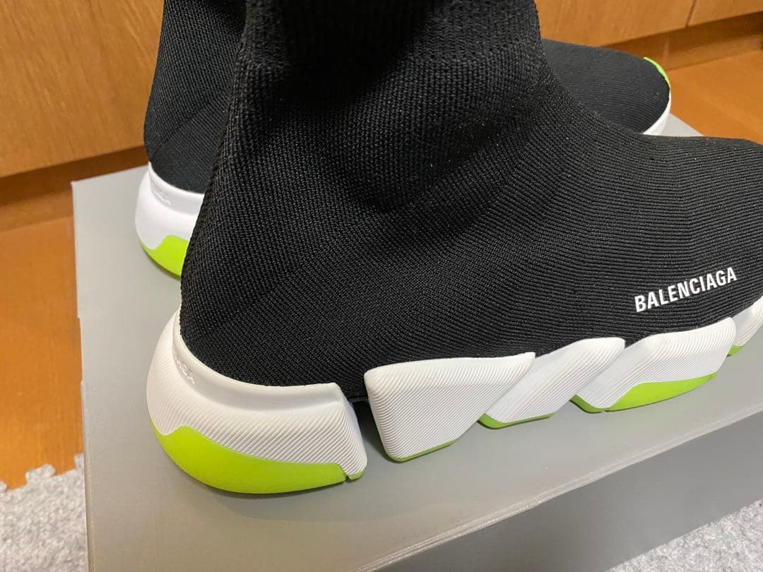 【新品/訳有り】 BALENCIAGA スピードトレーナー 2