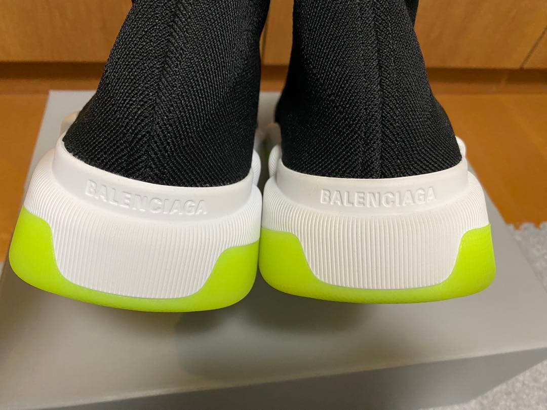 【新品/訳有り】 BALENCIAGA スピードトレーナー 2