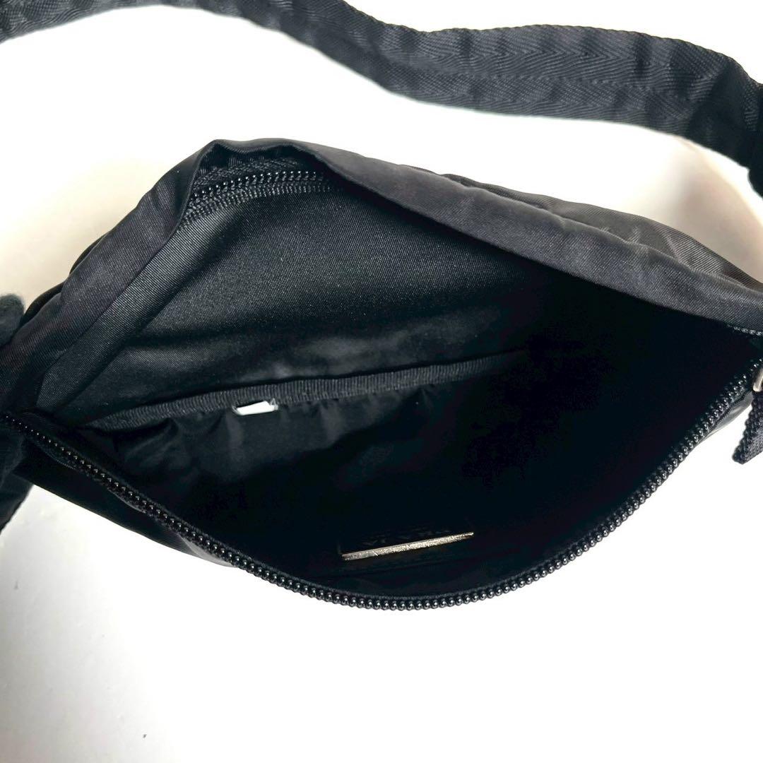 【超美品・使用感無し✨】プラダ ボディバッグ クロスボディ テスートナイロン 黒