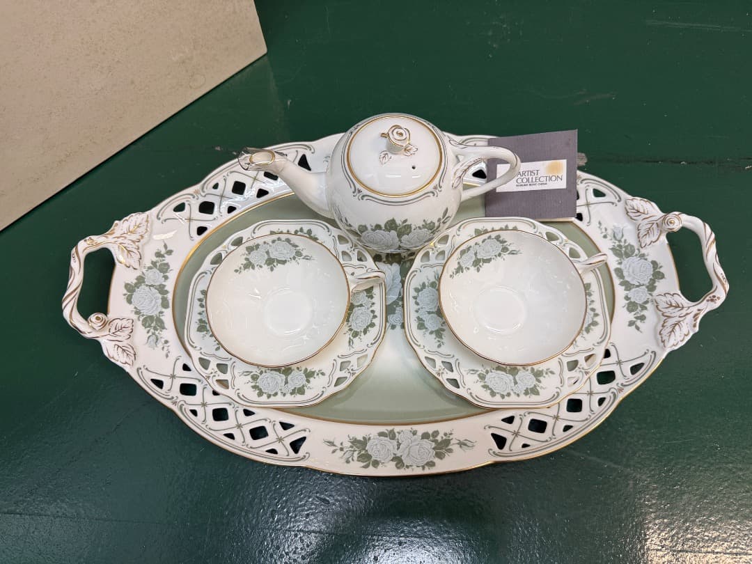 希少 未使用 NARUMI ナルミ 加藤登紀子 フレーバーティーセット 元箱有