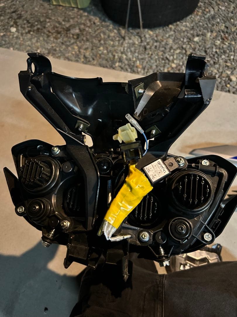 MT-09 ヘッドライト