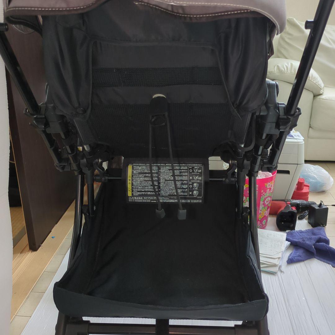 Combi ホワイトレーベル CWL アンブレッタ 4キャス エッグショック