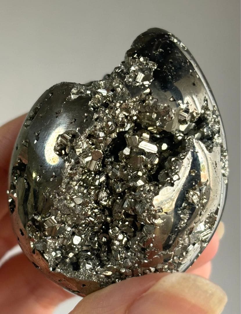 高品質　パイライト　大きめ卵　egg キラキラ　ジオード　キューブ