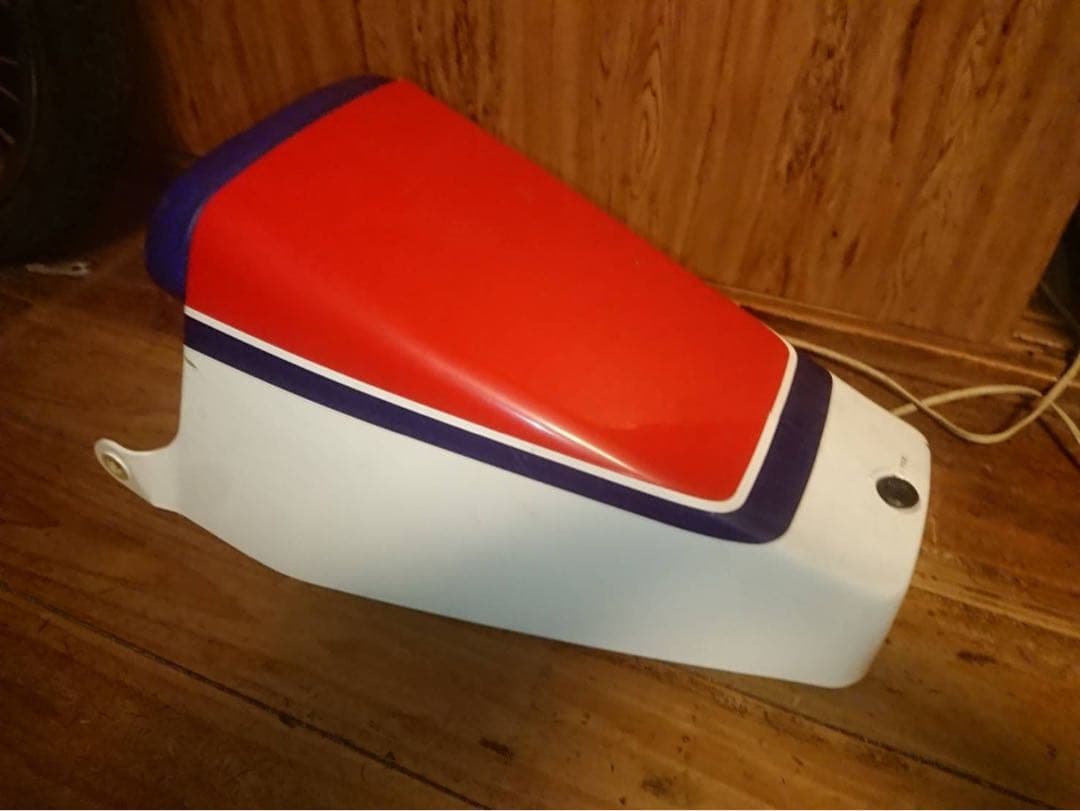 ホンダ MVX250 シングルテールカウル 純正オプション