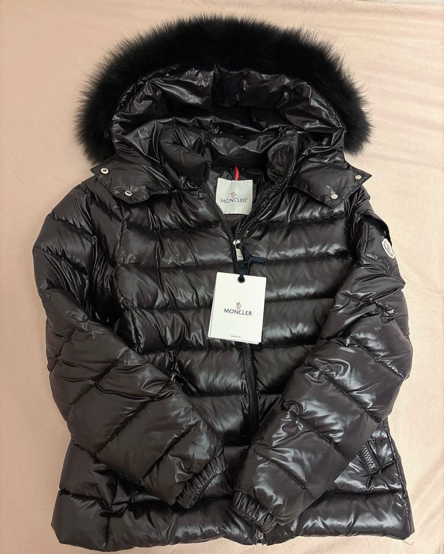【新品未使用】　モンクレール　ダウンジャケット　ブラック　サイズ3