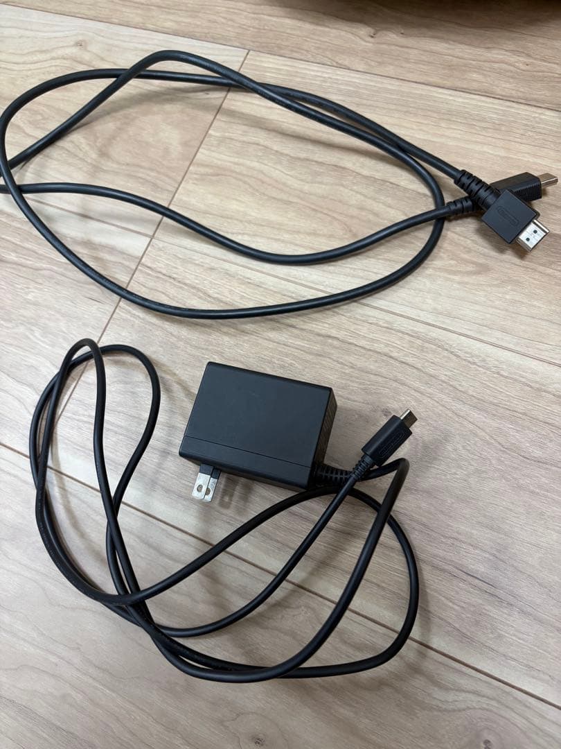 Nintendo Switch 本体 赤/青