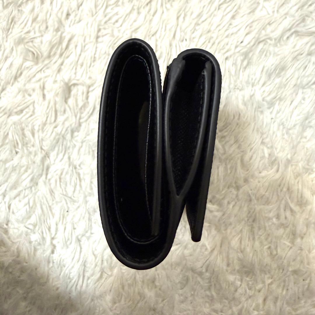 未使用　プラダ　PRADA サフィアーノ　レザー　コンパクトウォレット　財布