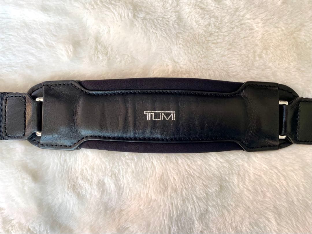 TUMI ショルダーバッグ 25671D Galeao メッセンジャーバッグ