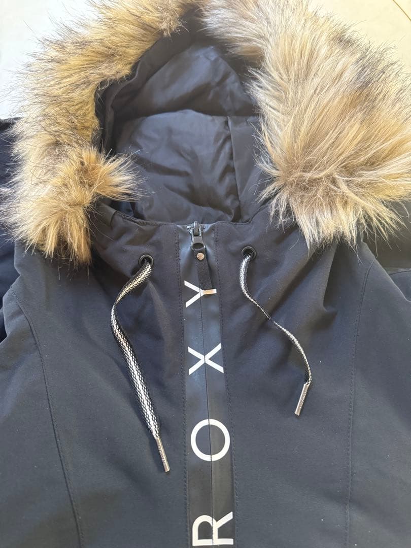 【人気】ROXY アノラック スノボウェア　スノボジャケット 　スノーウェア