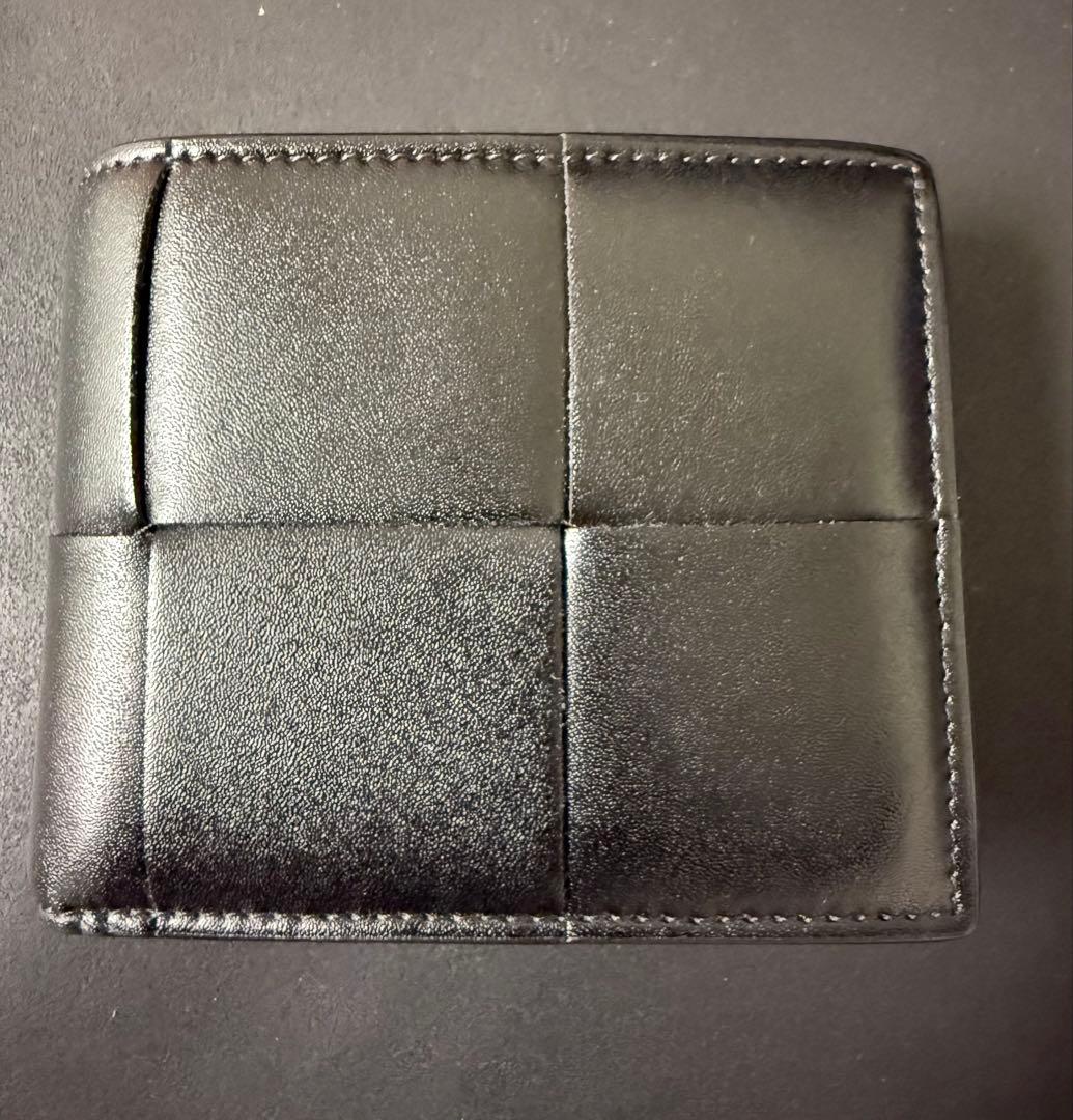 美品　Bottega Veneta 二つ折り財布 ブラック