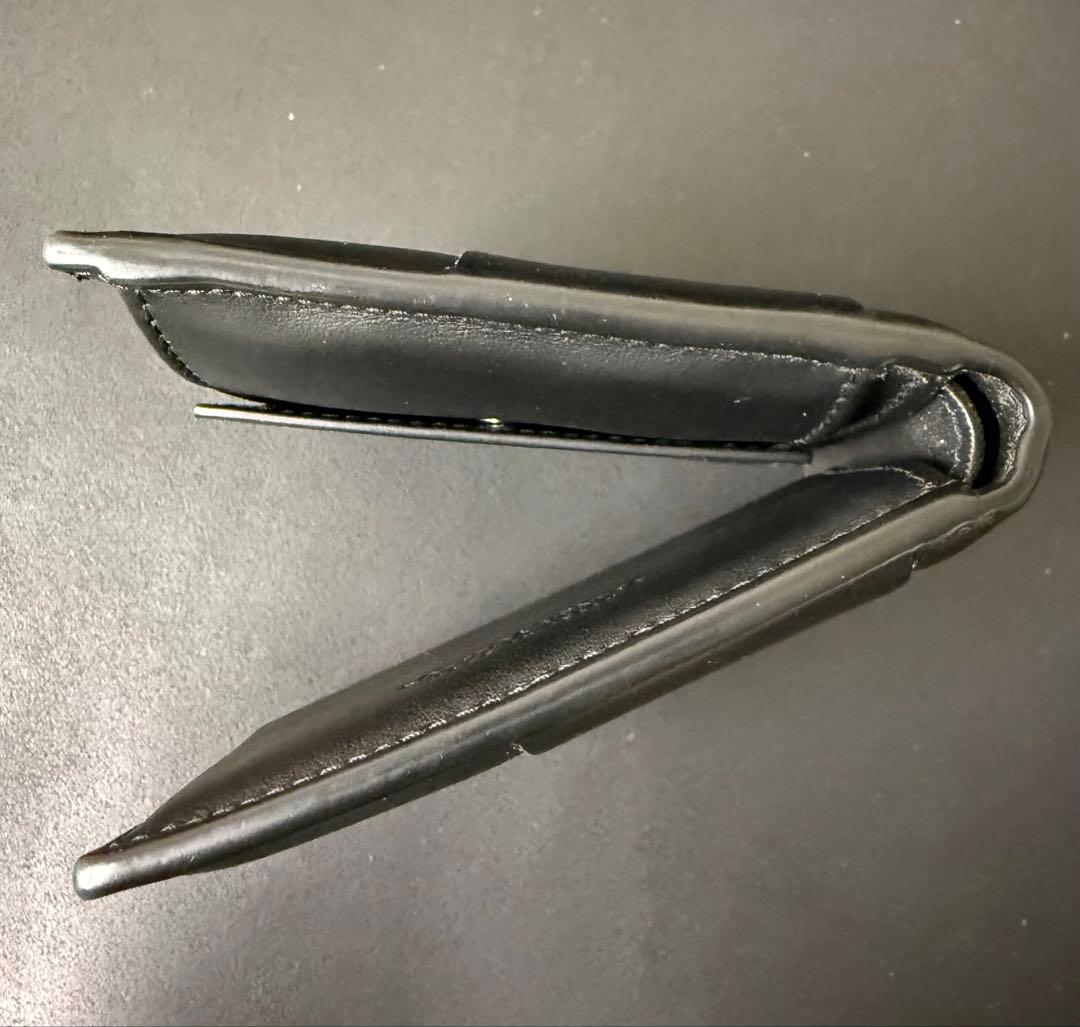 美品　Bottega Veneta 二つ折り財布 ブラック