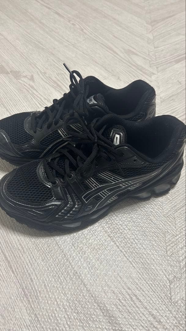 アシックス ゲルカヤノ GEL-KAYANO14 ブラック/ピュアシルバー