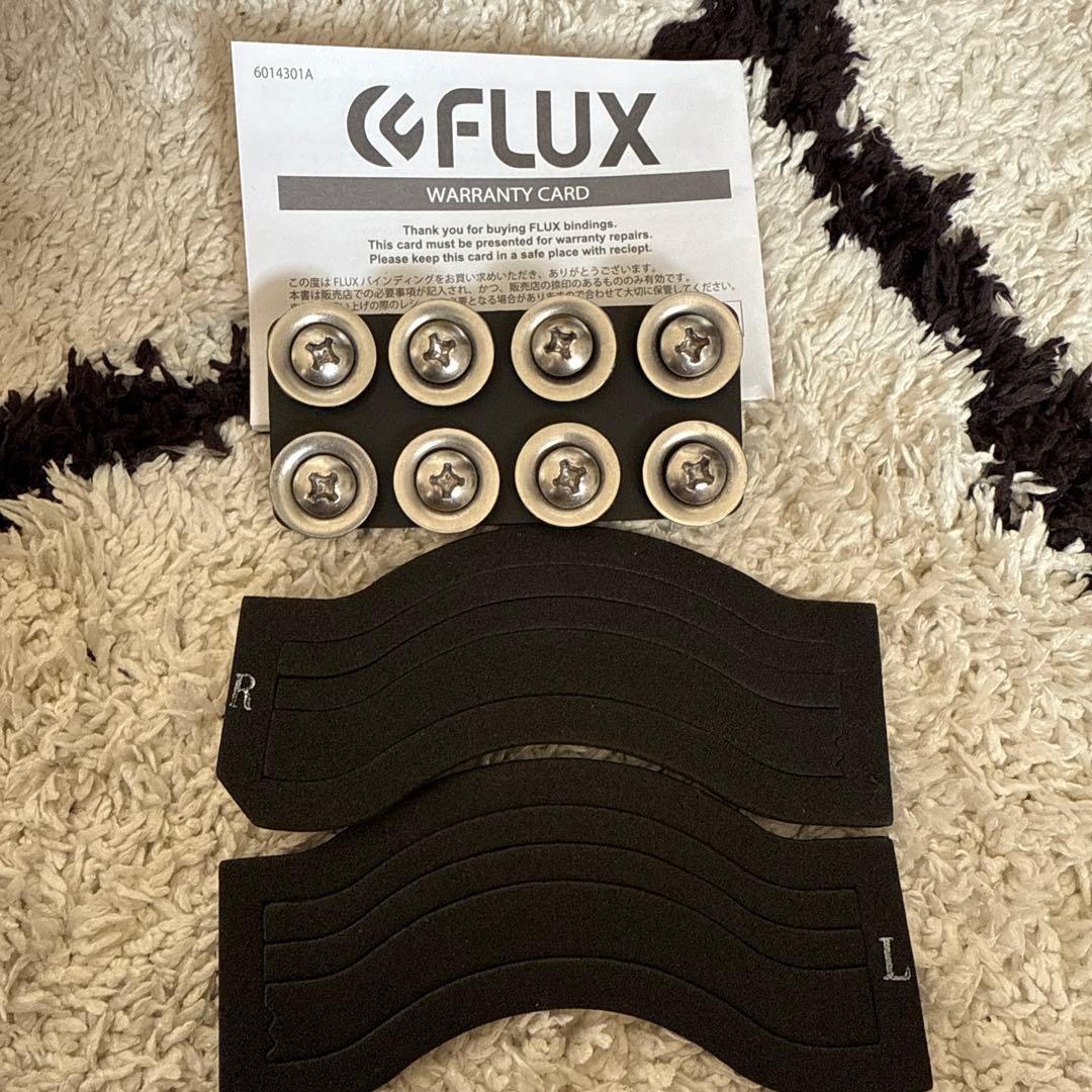 FLUX ビンディング CV White 21-22モデル　Mサイズ