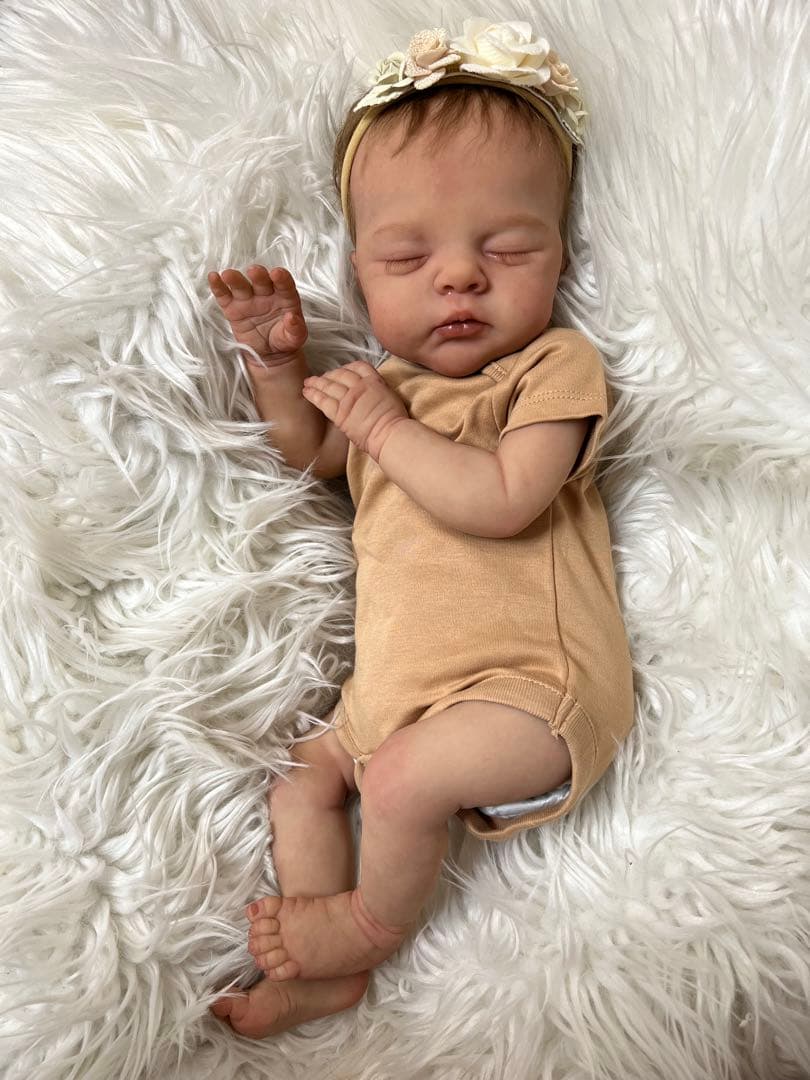 【リボーンドール】超リアルな赤ちゃん人形 約45cm.