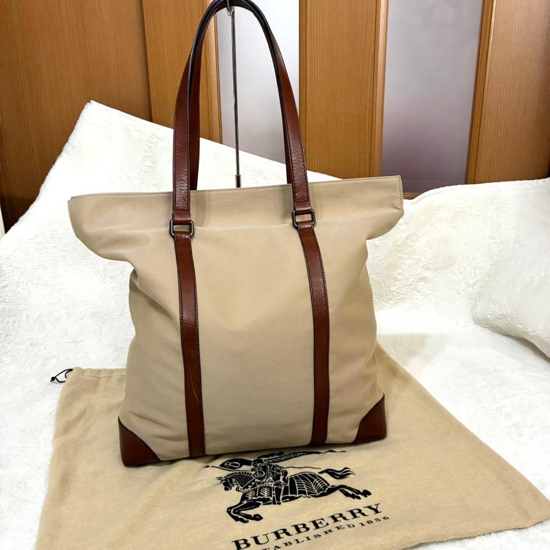 BURBERRY トートバッグ A4ショルダー可能 ハニーベージュ メガチェック