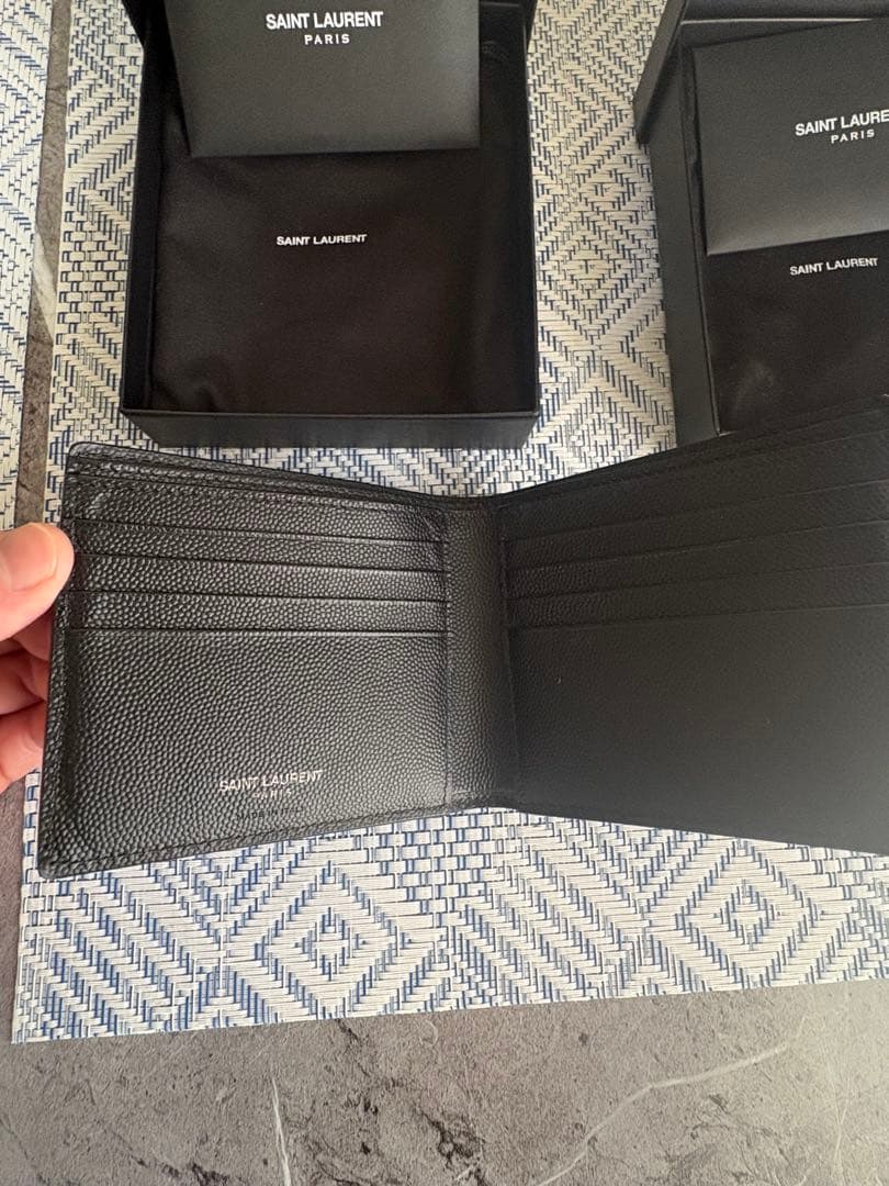 SAINT LAURENT ブラック二つ折り財布+ケース