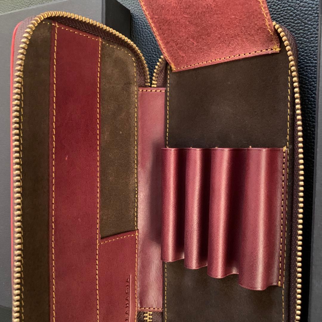 【新品・未使用】バハギア ペンケース ラウンドジップ型 プエブロ ハバネロ