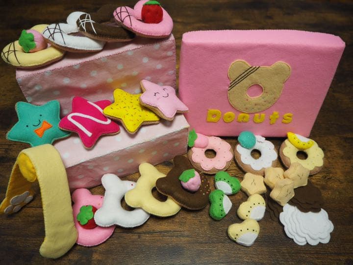 48  フェルトままごと　ドーナツセット　オーダーページ