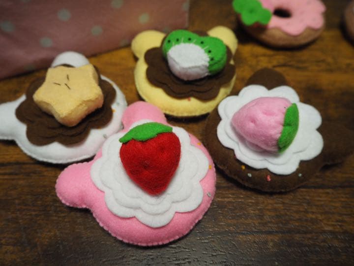 48  フェルトままごと　ドーナツセット　オーダーページ