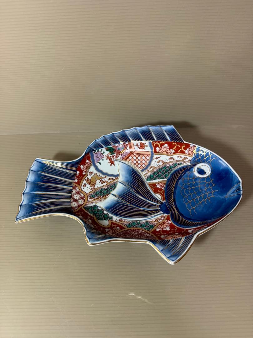 2819 希少　林九郎窯　染錦波兎　鯛型焼物皿　鯛　鯛皿　25cm