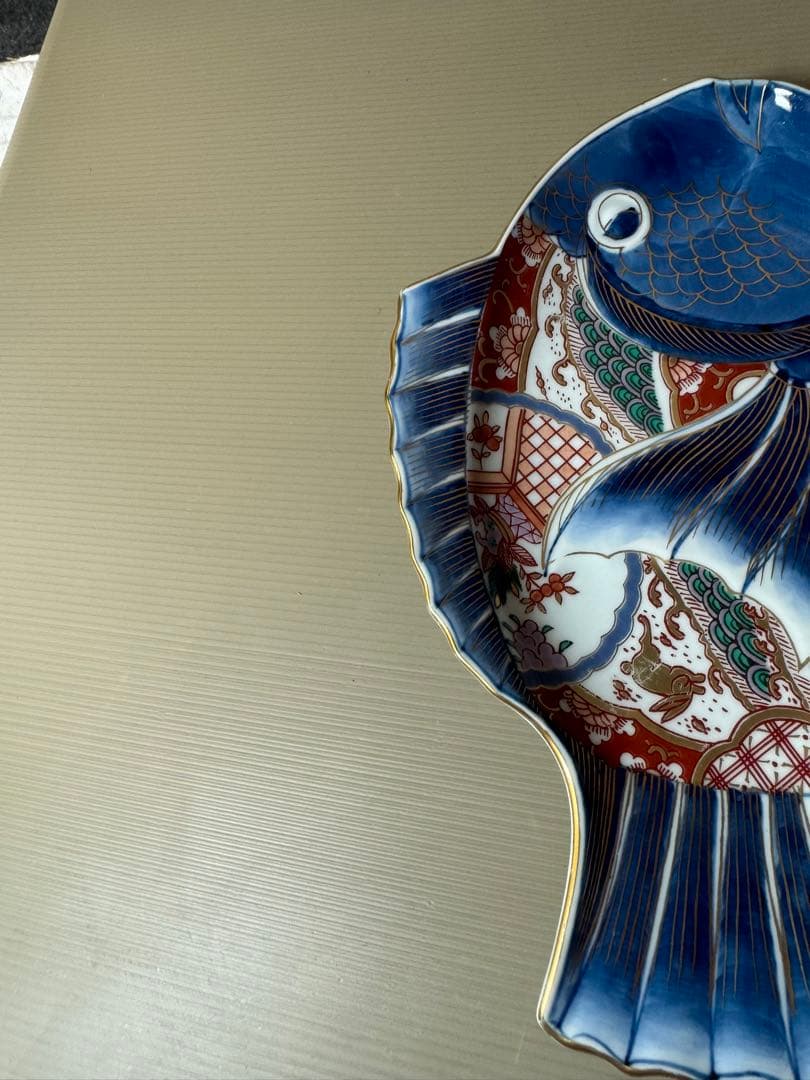 2819 希少　林九郎窯　染錦波兎　鯛型焼物皿　鯛　鯛皿　25cm