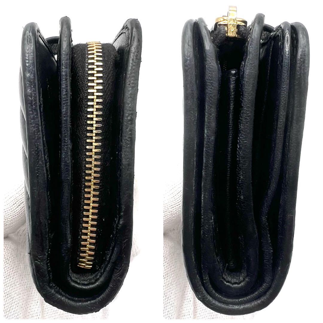 美品✨プラダ 二つ折り財布 ダイアグラム 三角ロゴ ナッパレザー キルティング