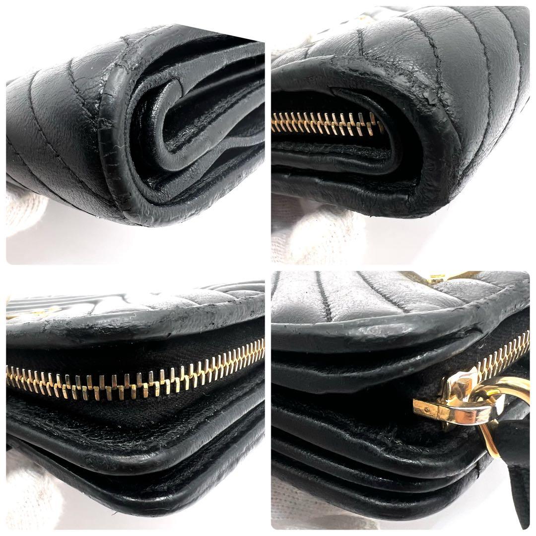 美品✨プラダ 二つ折り財布 ダイアグラム 三角ロゴ ナッパレザー キルティング