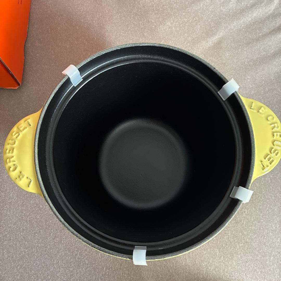 新品 LE CREUSET ルクルーゼ ココット エブリィ18 ソレイユイエロー