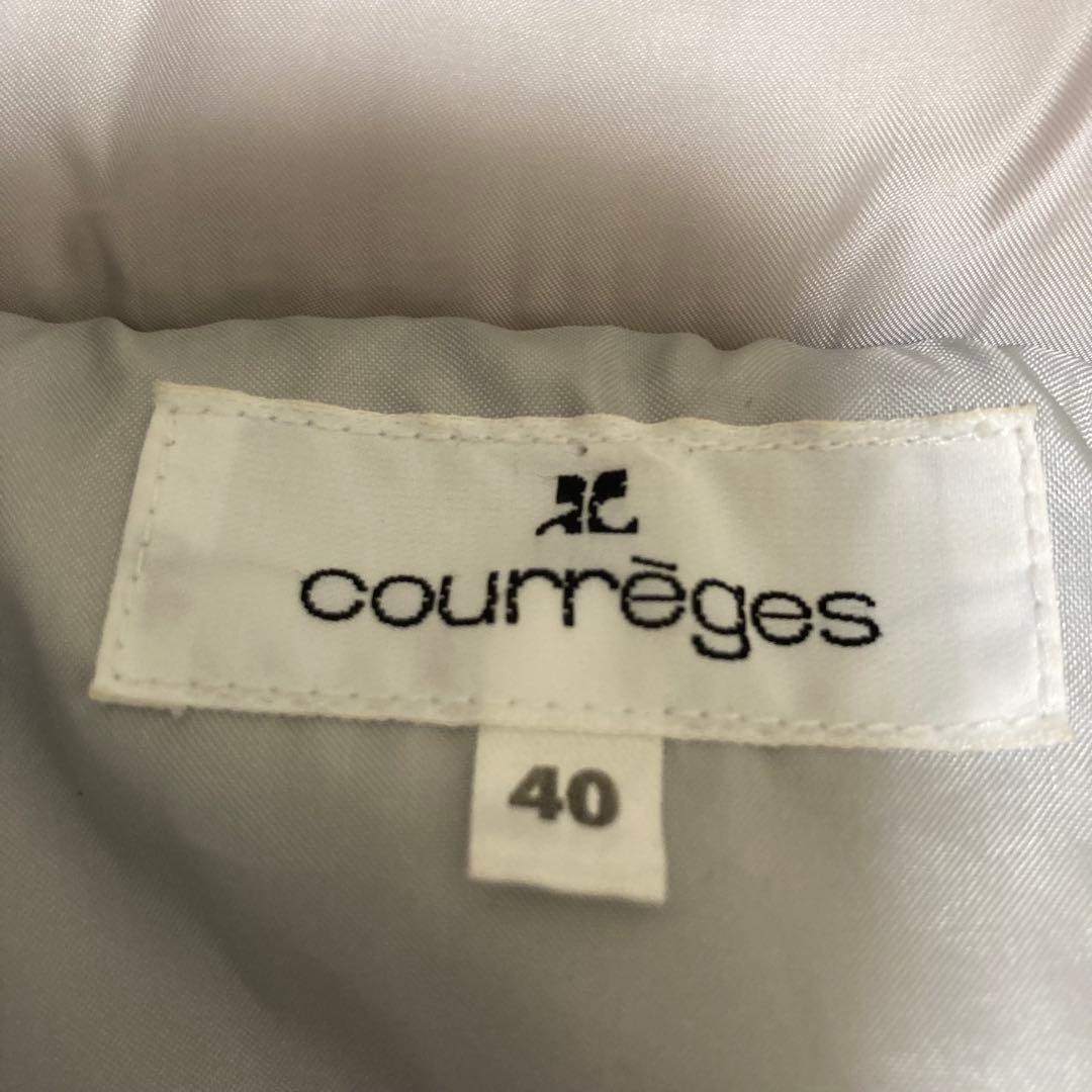 courreges クレージュ　ロゴ入りダウンコート　アウター　シルバー　40