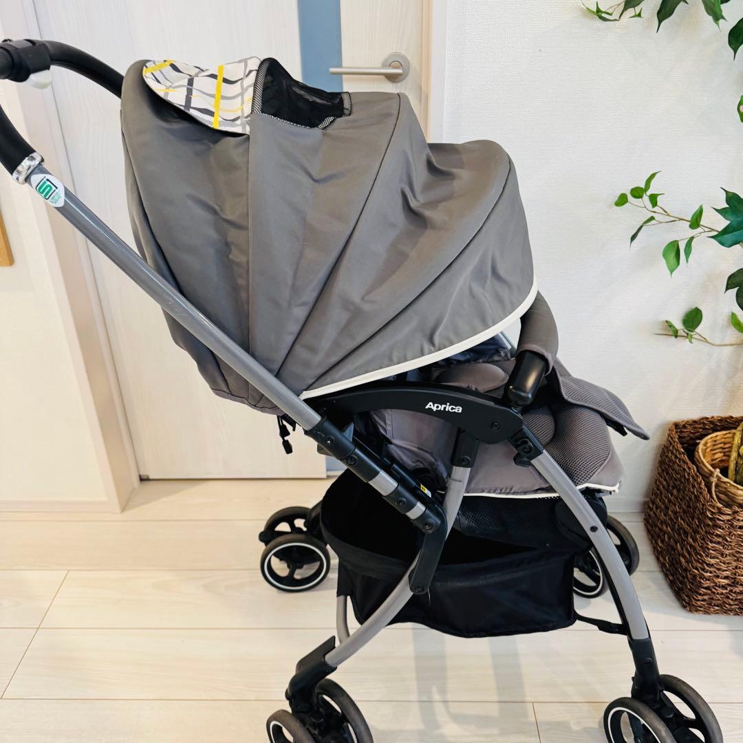 【美品】アップリカ　A型ベビーカー　ラクーナクッション