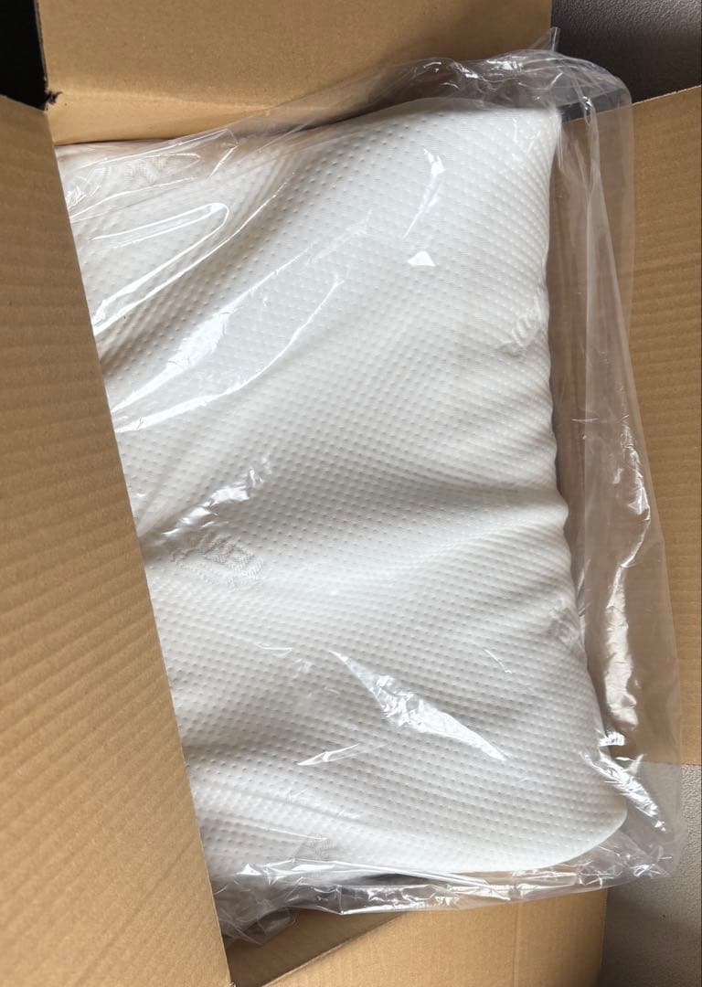 【未使用】テンピュール(Tempur) 枕 まくら　(Ｌサイズ)