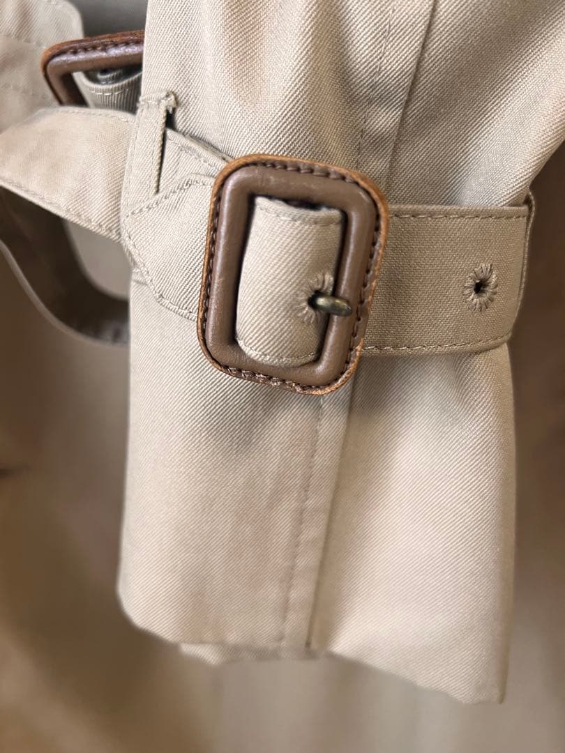 【Aquascutum／アクアスキュータム】英国製トレンチコート　2