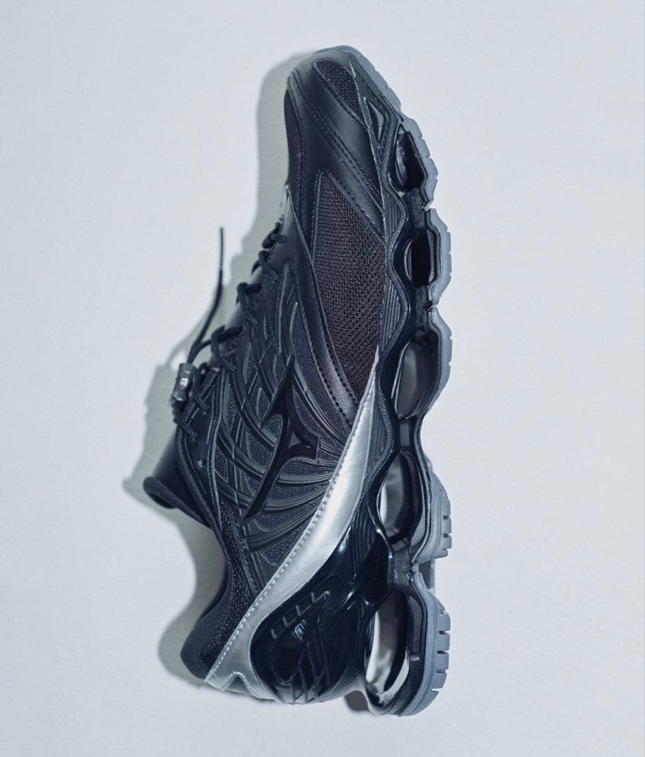 MIZUNO WAVE PROPHECY LS エディフィス別注