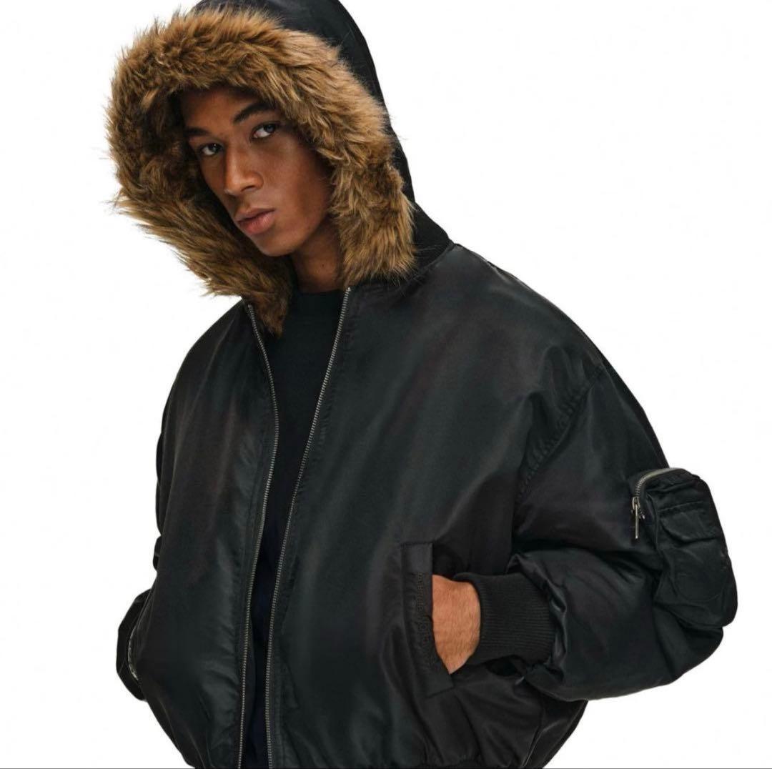 ブラック MA-1 フライトジャケット ファー付き