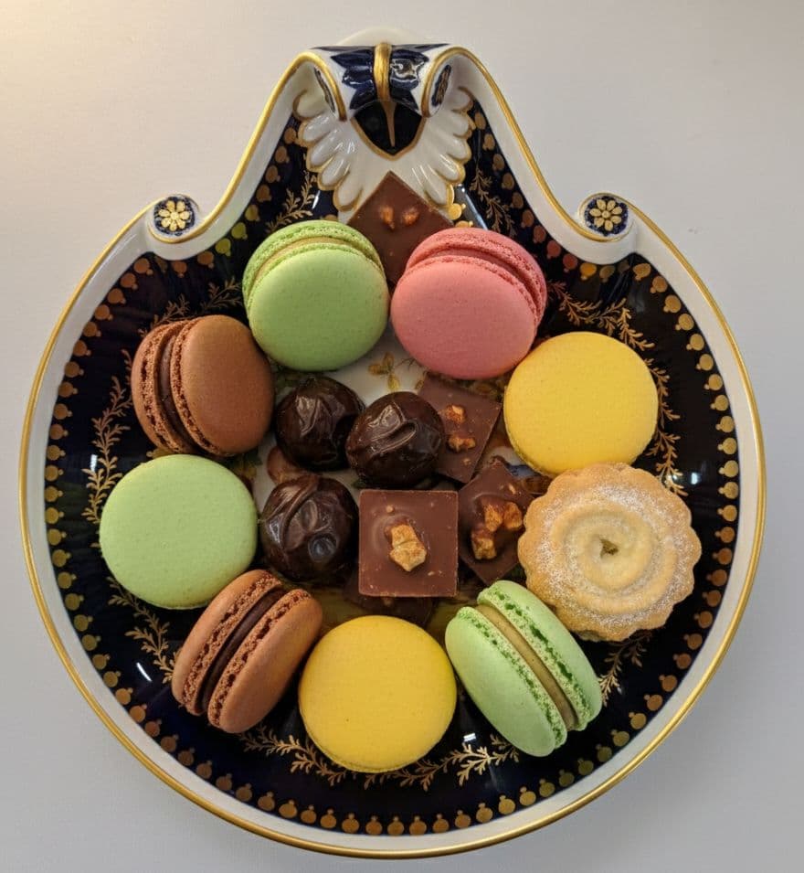 【最高峰】マイセン 特級手書き 飾り皿 コバルト金彩 鳥の絵付 シェル型 1級品