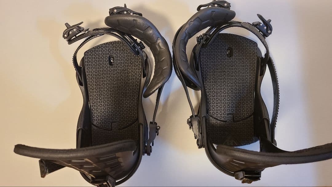 スノーボード　ビンディング　UNION　ATLAS マットブラック　Mサイズ